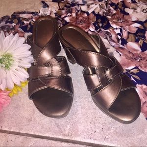Naturalizer Size 8.5M Dress Sandals!!